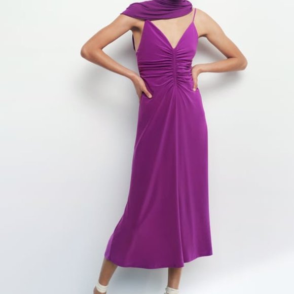 Zara Midi Dress with Ruching in Purple | M - Picture 2 of 6